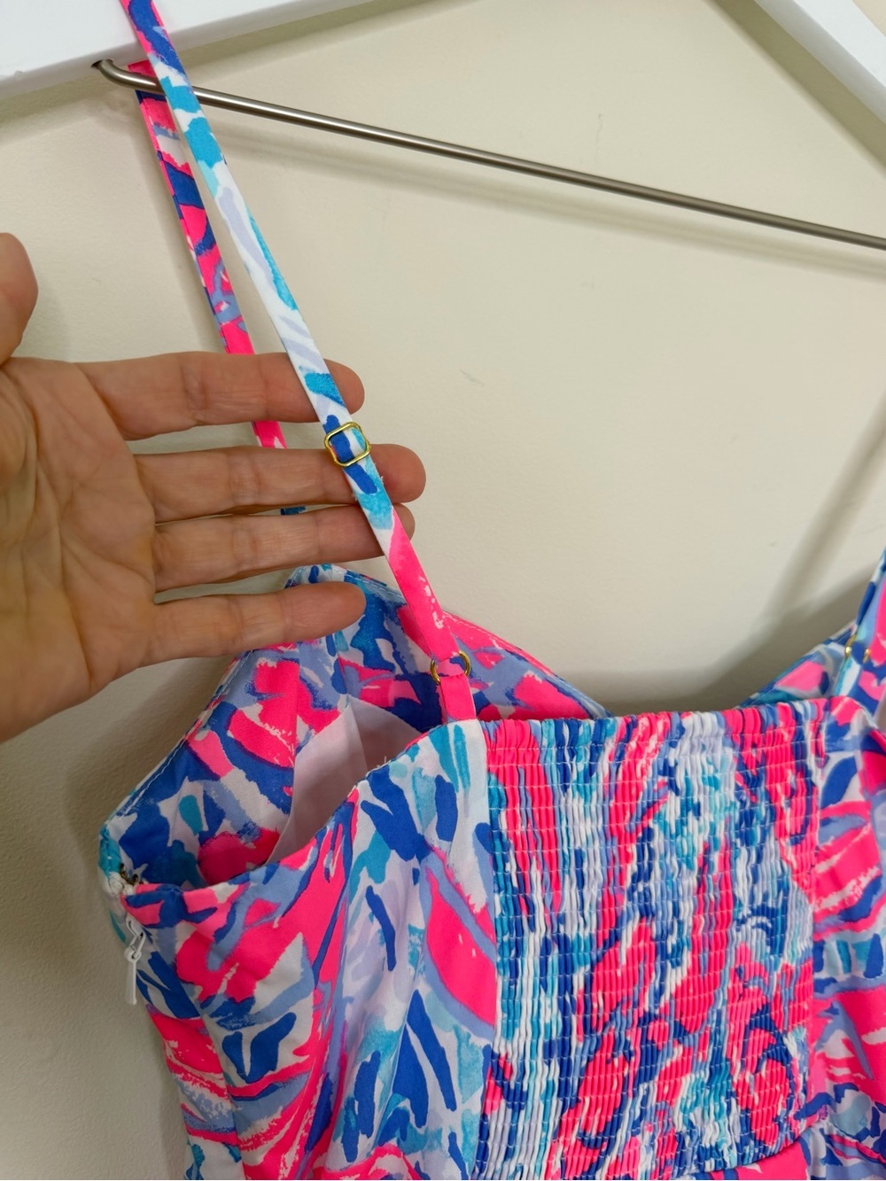 The Lilly Pulitzer Easton Dress in Cracked Up Cosmic Coral Resort Wear wedding - Picture 8 of 13